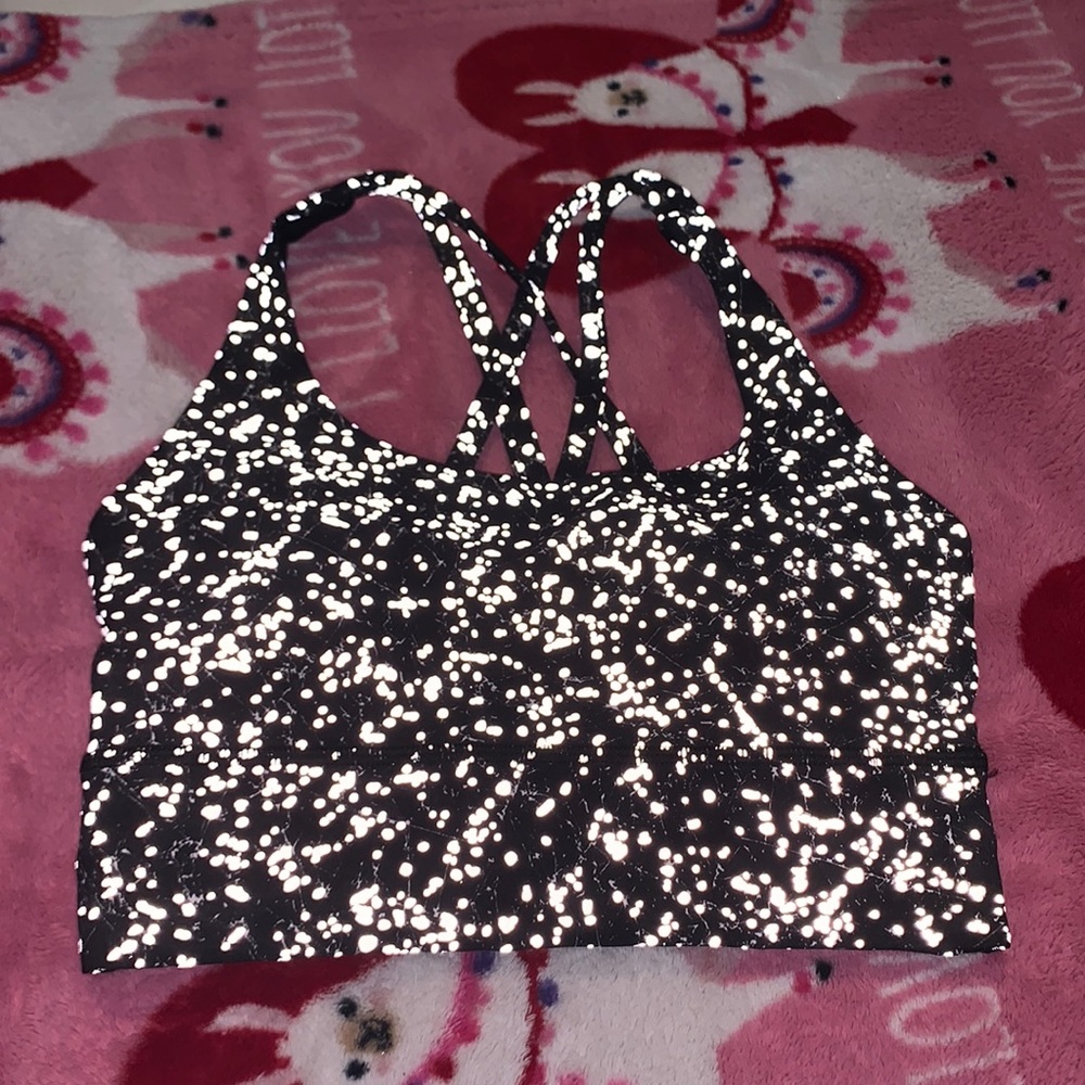 Lululemon sports bra